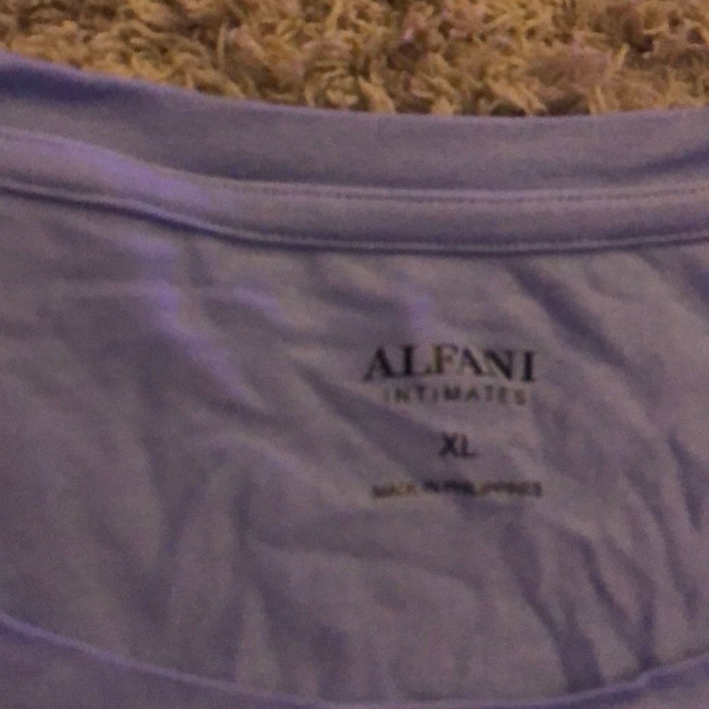 workout top - Picture 4 of 4